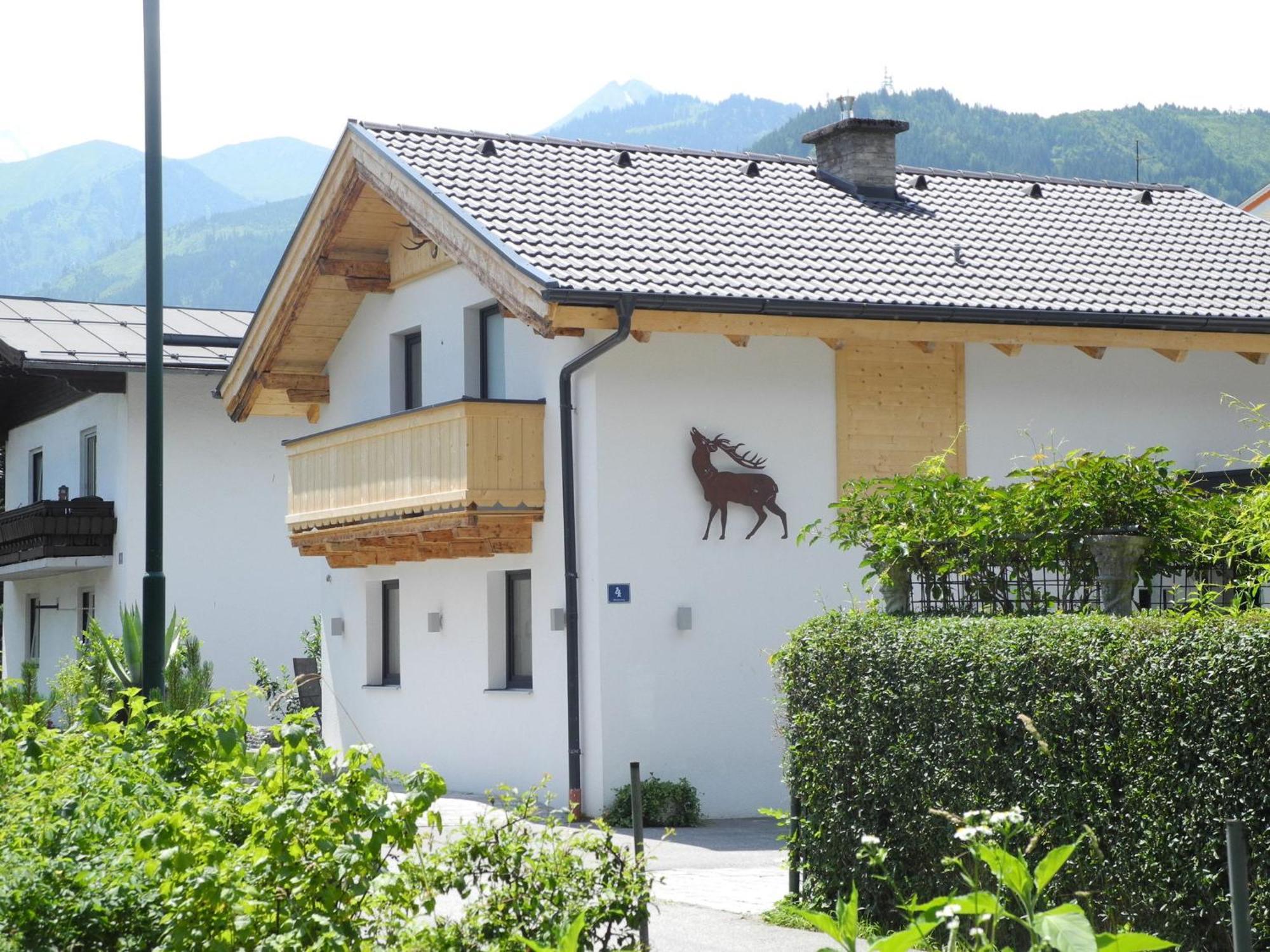 Villa Detached Chalet Close To The Ski Area à Fusch an der Glocknerstraße Extérieur photo